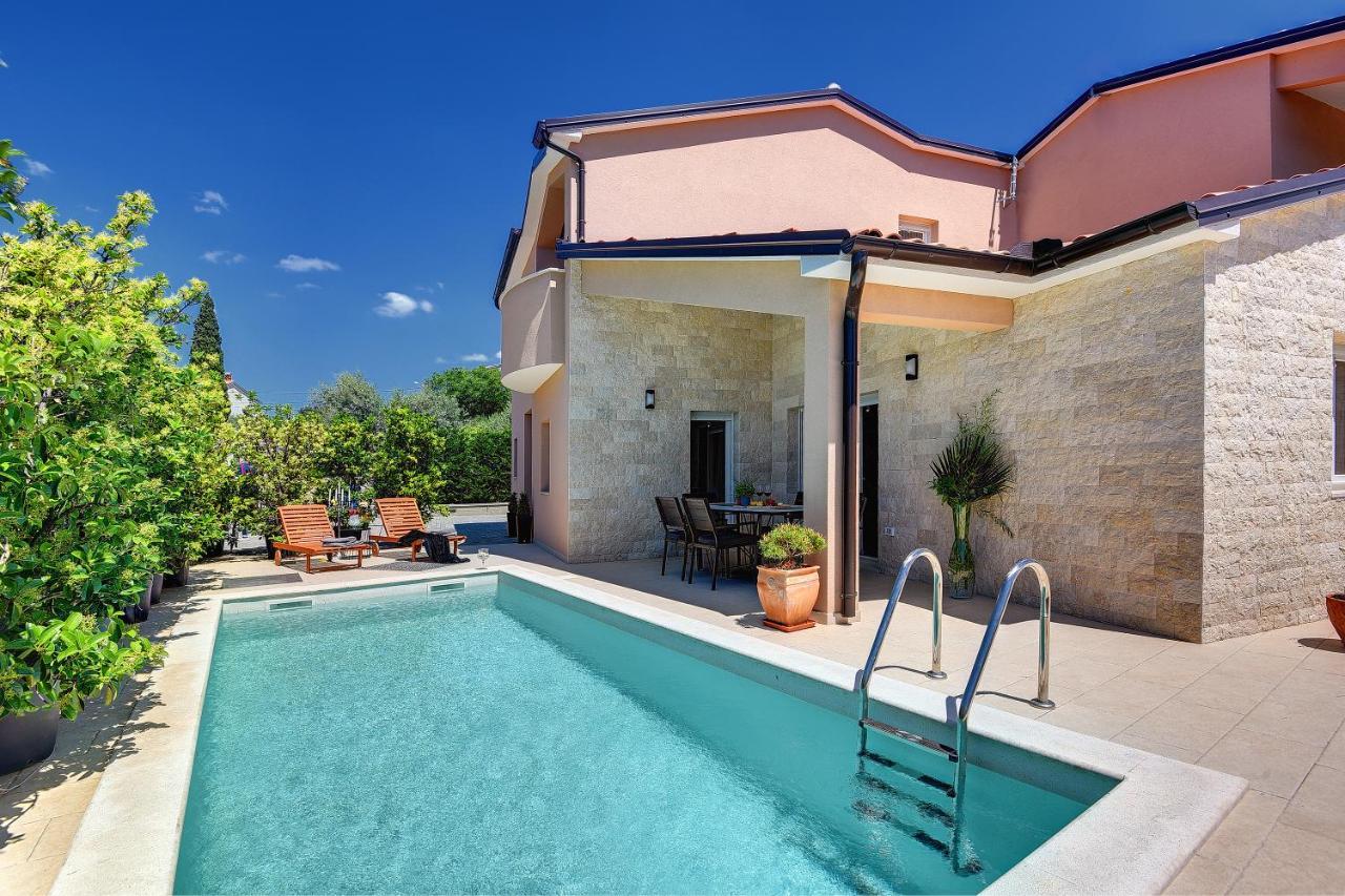 Vanesa With Private Pool Near Rovinj - Open 2022 *